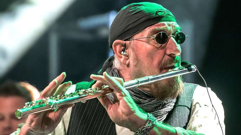 Ian Anderson (Jethro Tull) in performance, singing up front