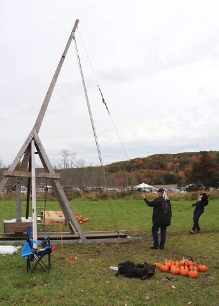 Trebuchet Continues To Entertain At Castle Hill Farm | The Newtown Bee