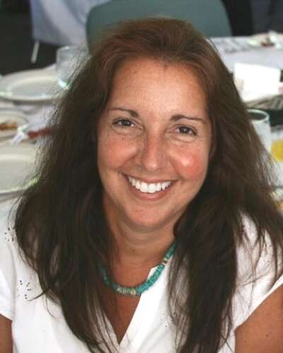 Deborah Eisner Rutter (July 12, 1956-April 17, 2026) – The Newtown Bee
