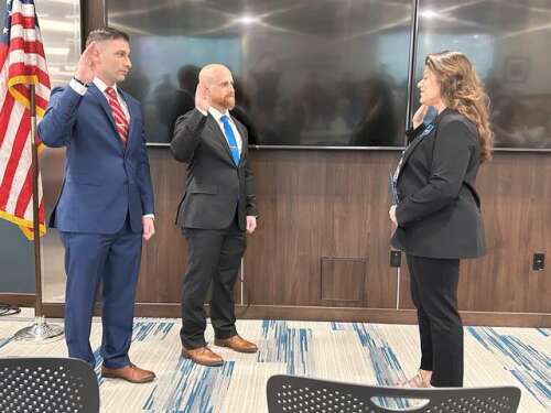 Two New Police Officers Sworn In – The Newtown Bee